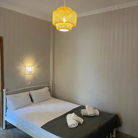 Lafazanis 3* Vrasná